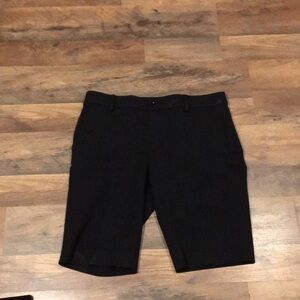 Lauren Ralph Lauren Black Dressy Bermuda Shorts Size 2 Woman’s